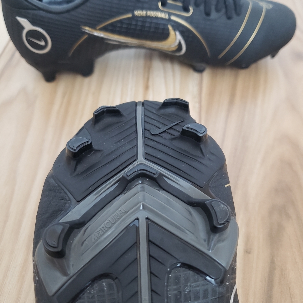 Nike Mercurial Vapor 14 Academy FG/MG DJ2869-007 Soccer Cleats Black Gold Sz 4.5 - Picture 7 of 9